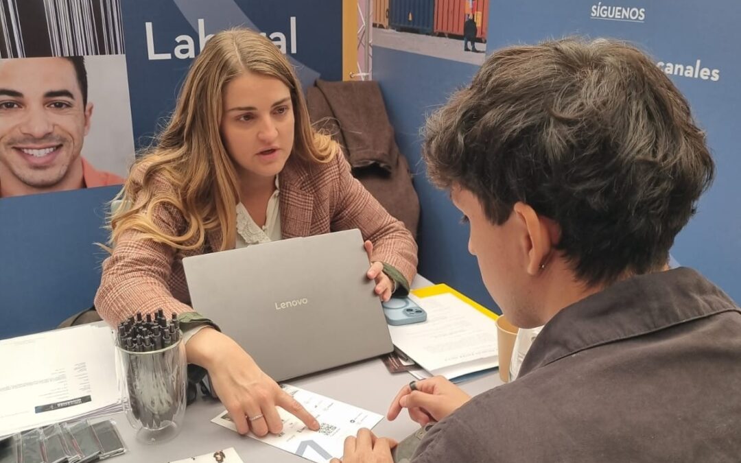 GNP Canales tuvo alta convocatoria en Feria Laboral de Derecho UC